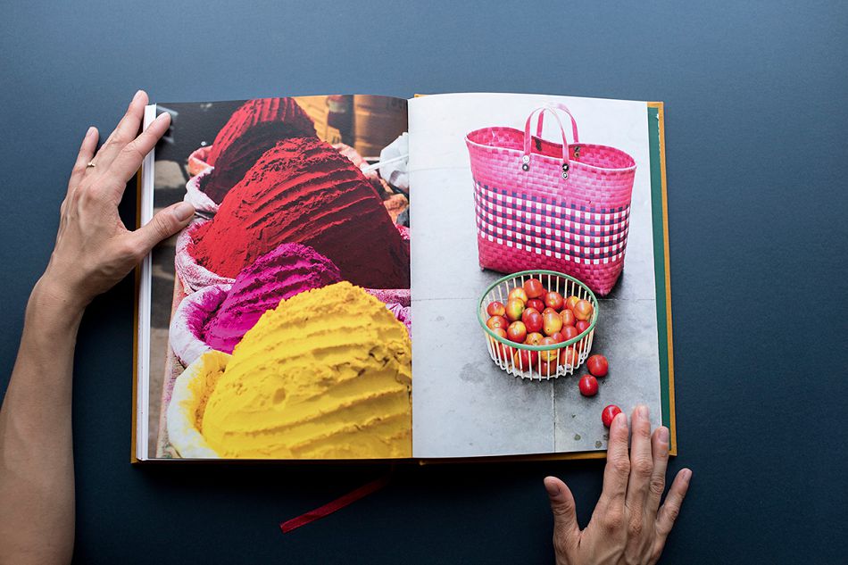  成都摩品画册设计公司-FIVE MORSELS OF LOVE印度南部菜谱画册设计欣赏